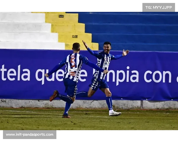 罗马国王杯对阵低级别球队塔拉维亚的惊险胜利暴露防守问题